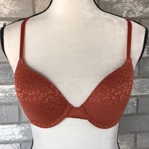 Pink by Victoria’s Secret t shirt bra size 32C